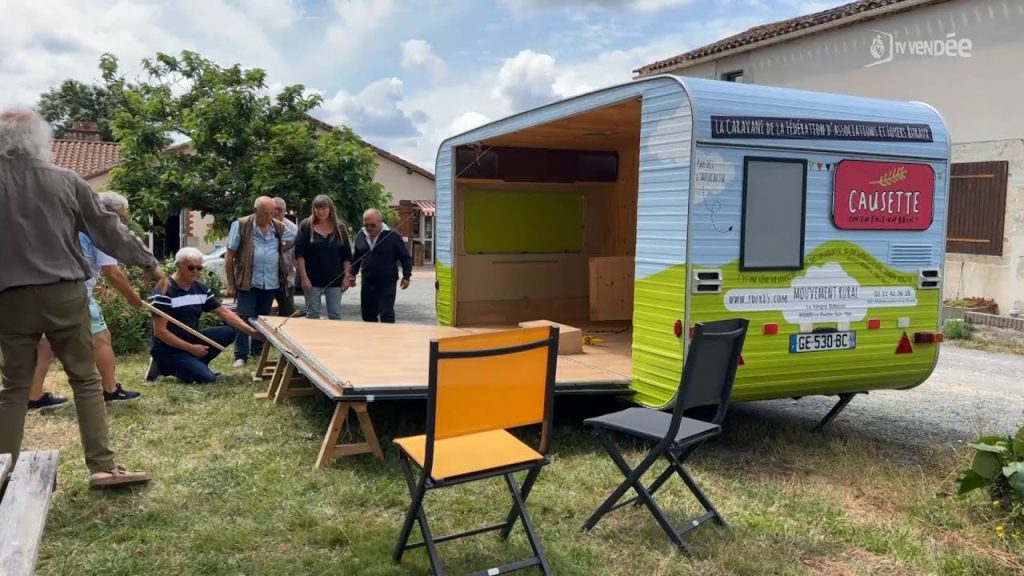 La caravane Causette pose ses ateliers dans sept villages du sud-Vendée